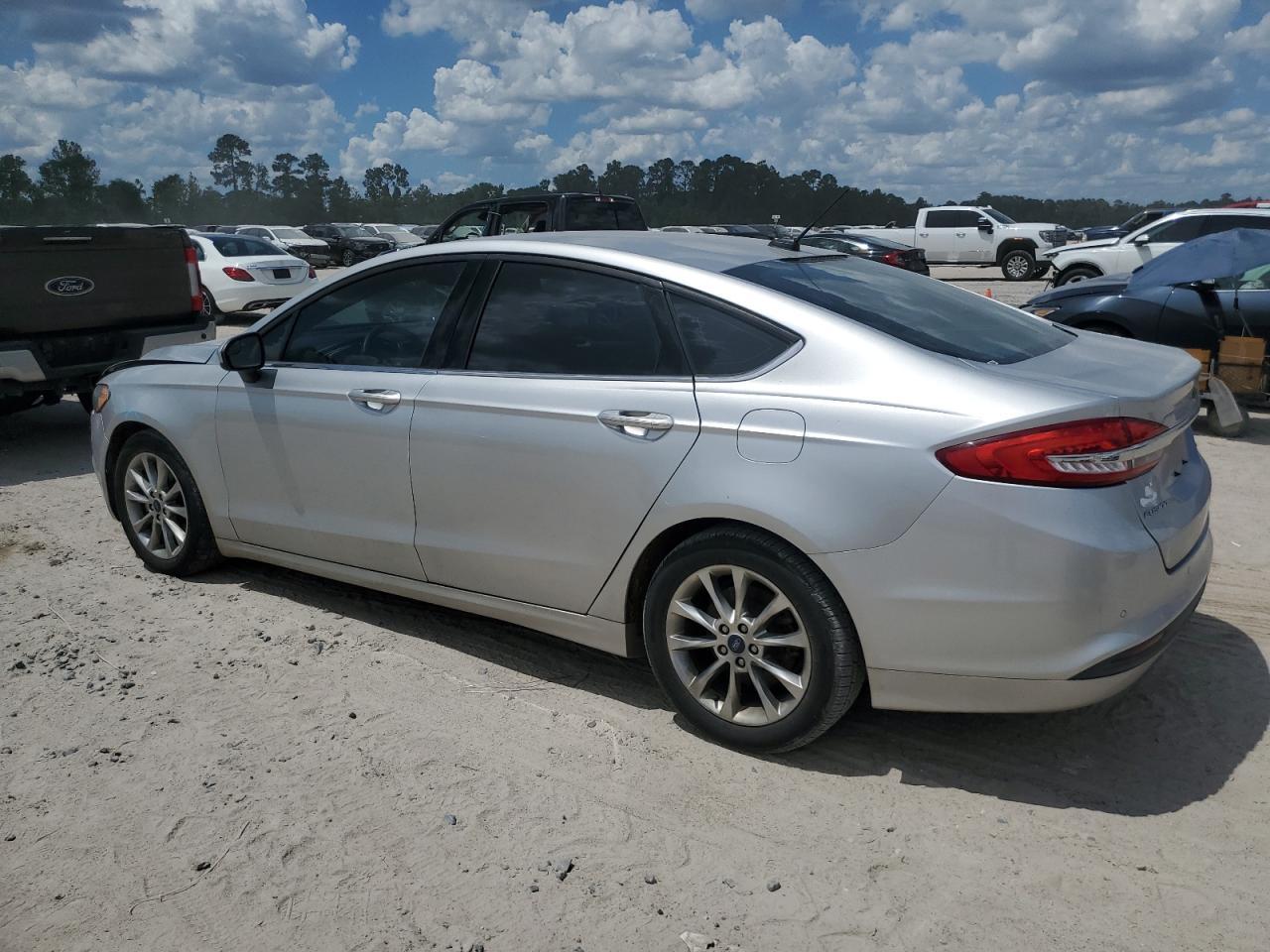 2017 FORD FUSION SE - Фото 2