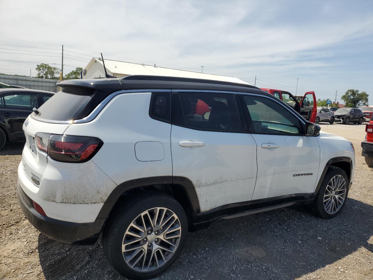 2024 JEEP COMPASS LI - Image 3