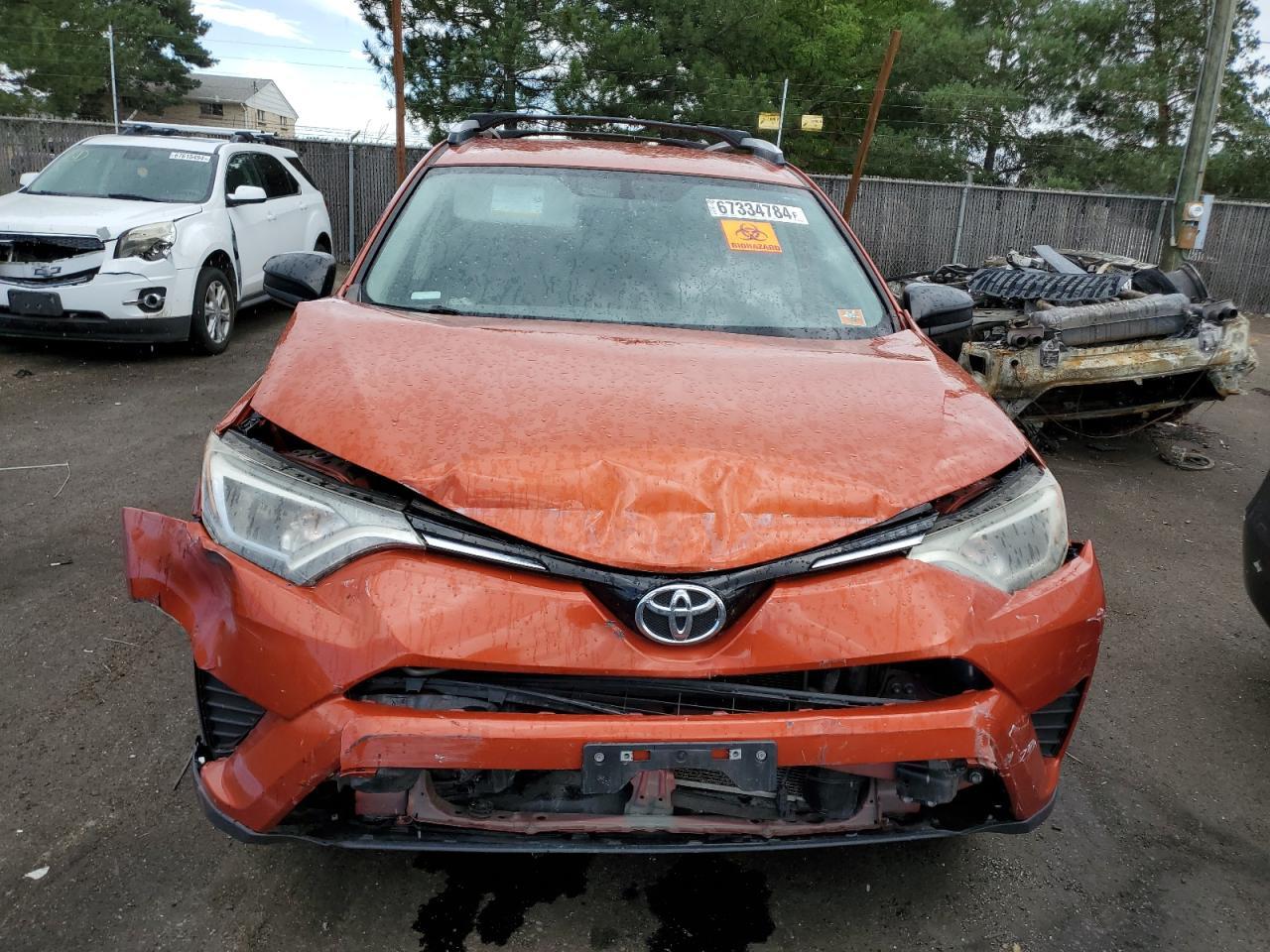 2016 TOYOTA RAV4 LE - Фото 5