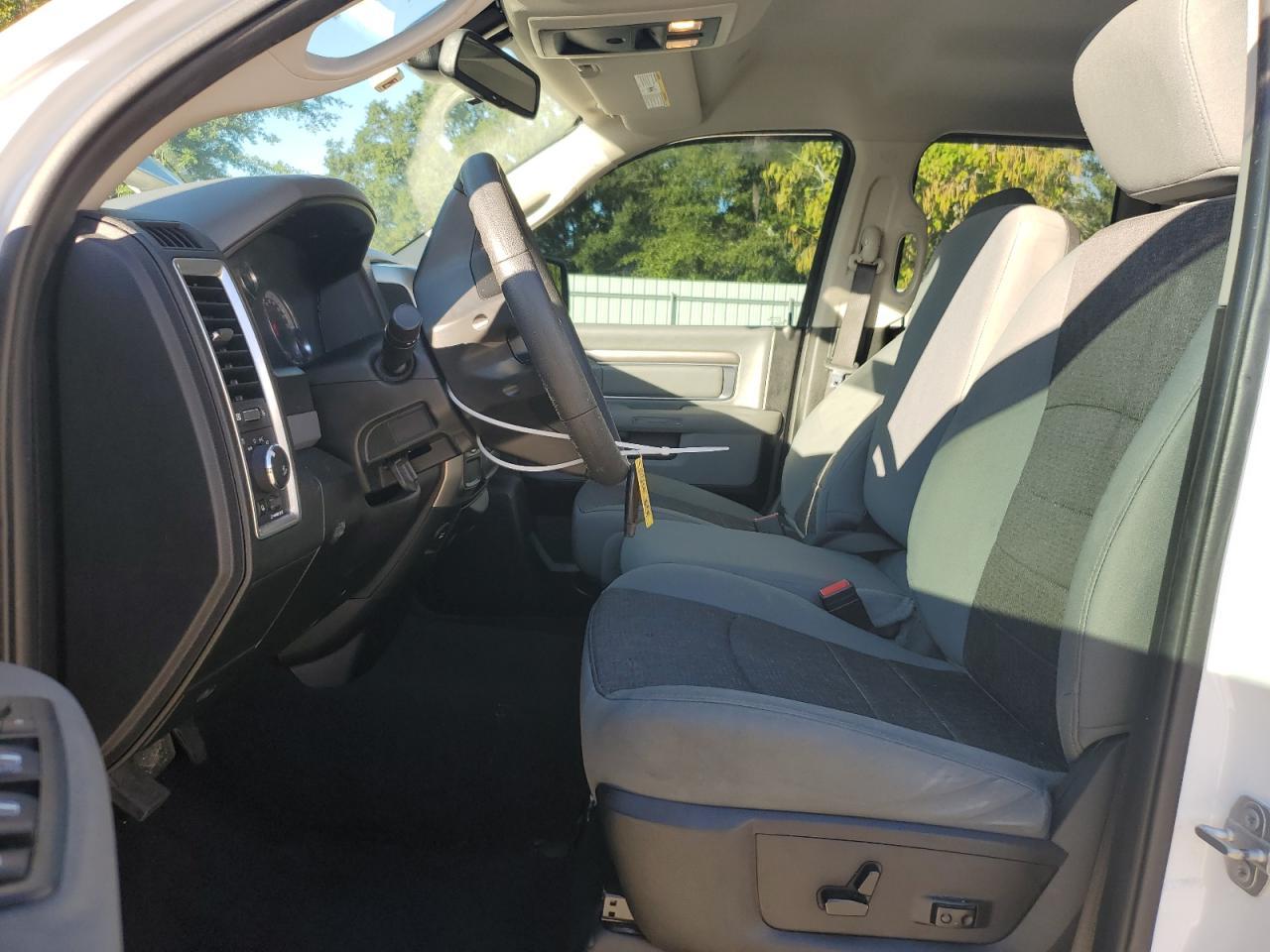 2020 RAM 1500 CLASS - Фото 7