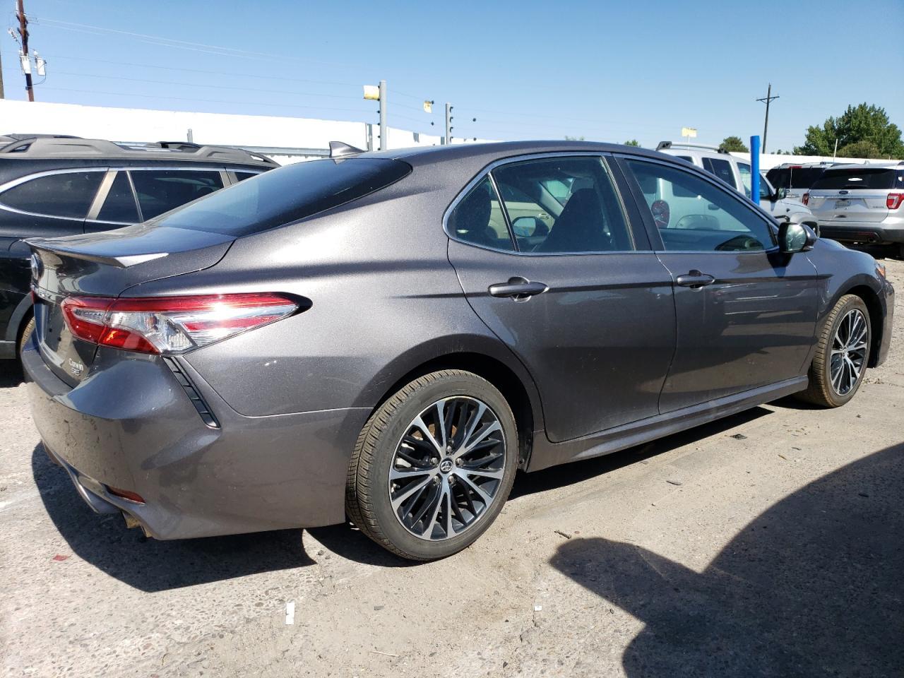 2019 TOYOTA CAMRY L - Image 3