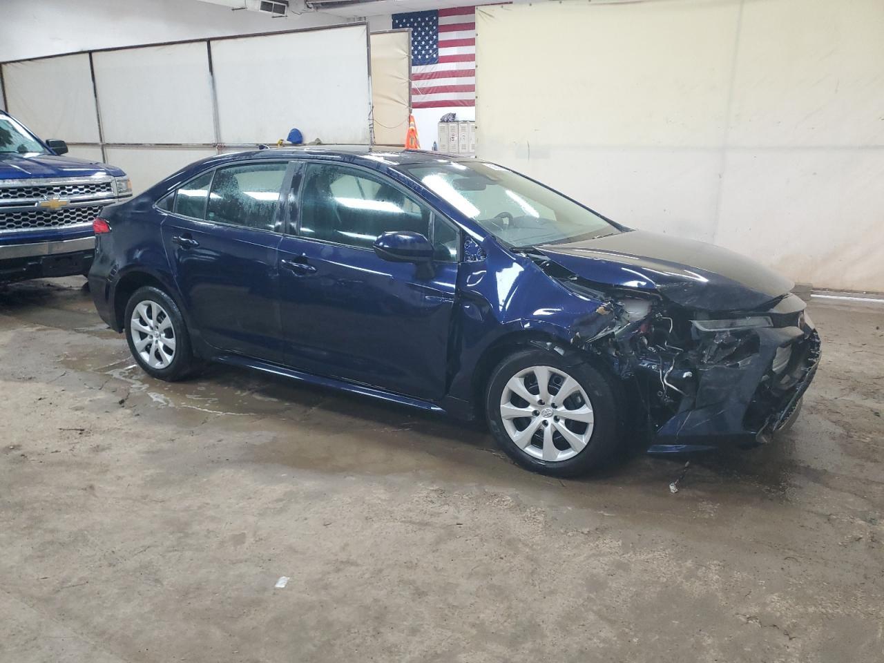 2021 TOYOTA COROLLA LE - Фото 4
