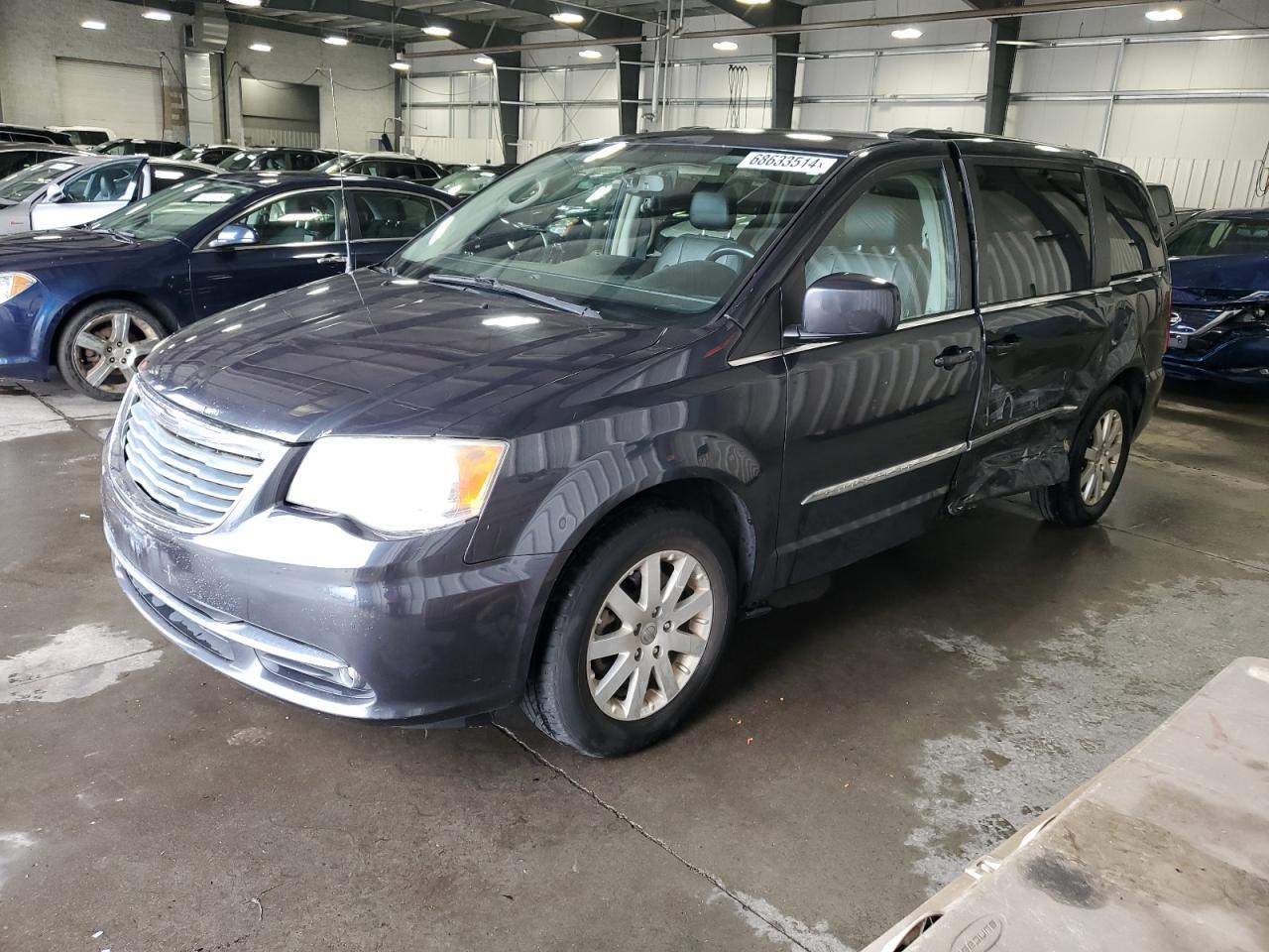 2014 CHRYSLER TOWN & COU car image