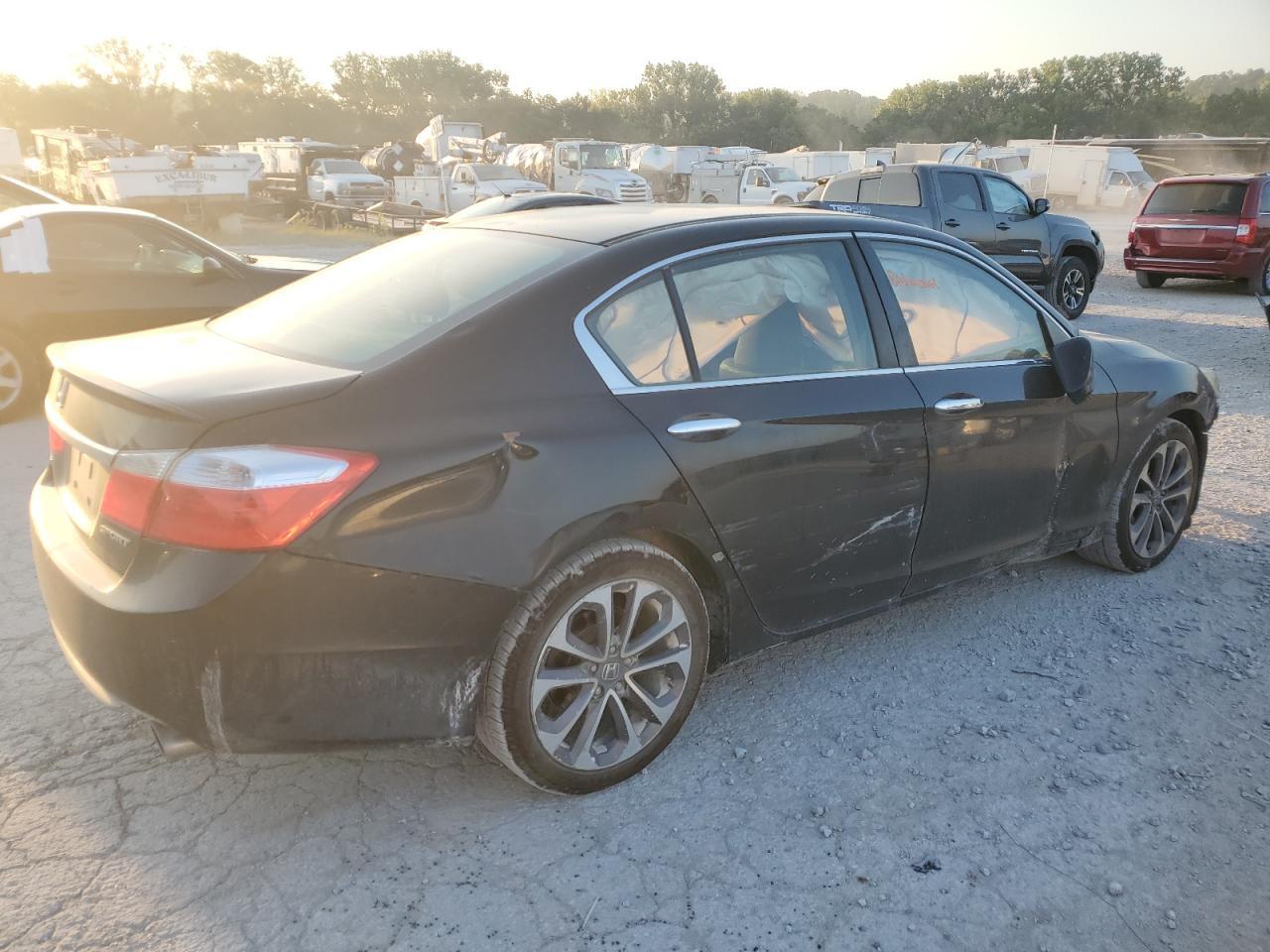 2014 HONDA ACCORD SPO - Image 3