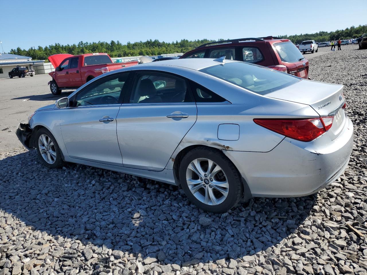 2013 HYUNDAI SONATA SE - Фото 2