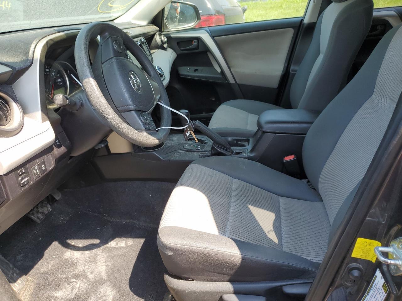 2015 TOYOTA RAV4 LE - Фото 7