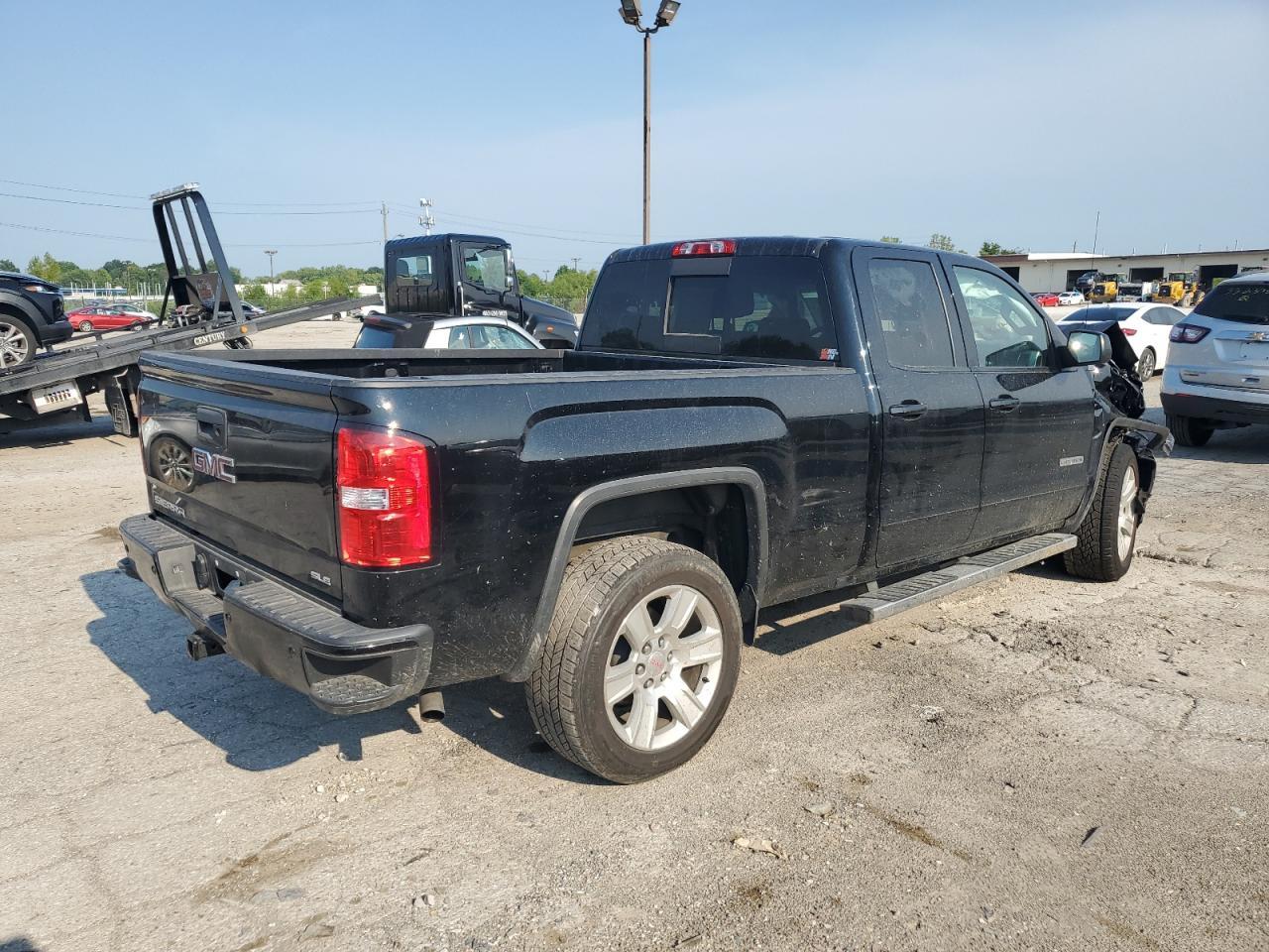 2018 GMC SIERRA K15 - Фото 3