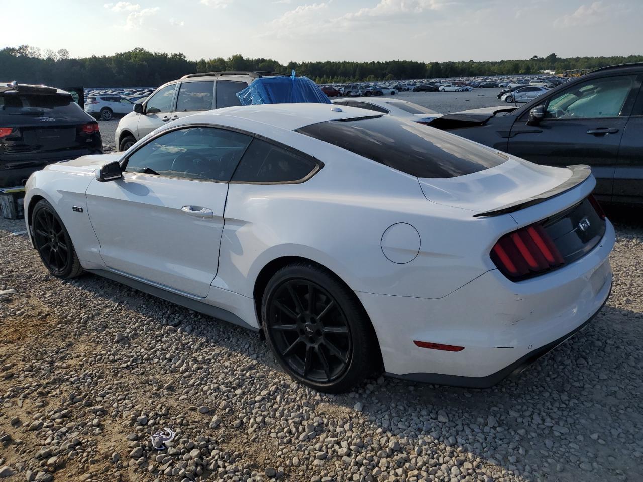 2016 FORD MUSTANG GT - Image 2