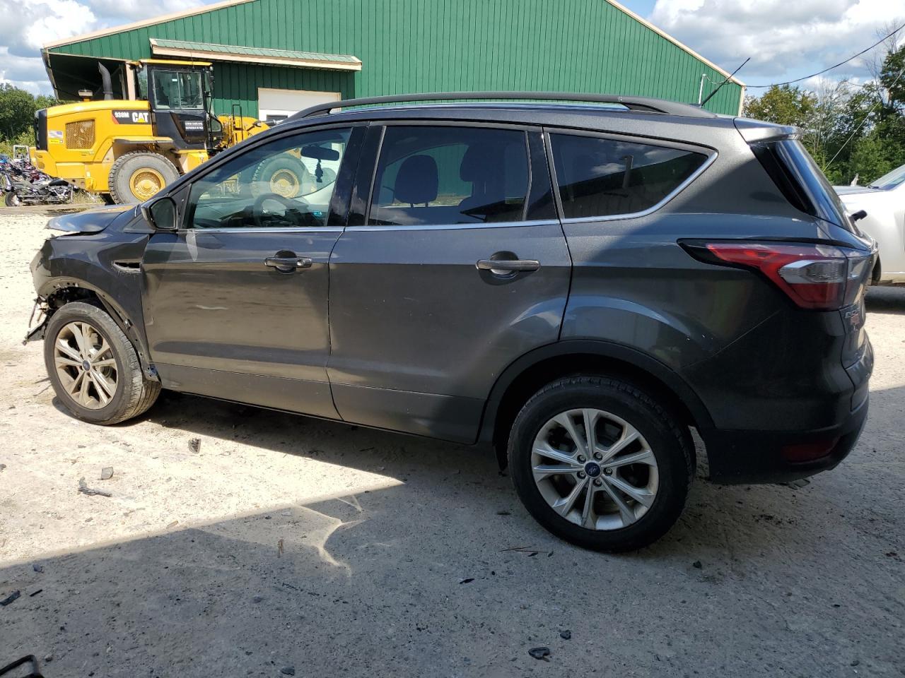 2017 FORD ESCAPE SE - Фото 2