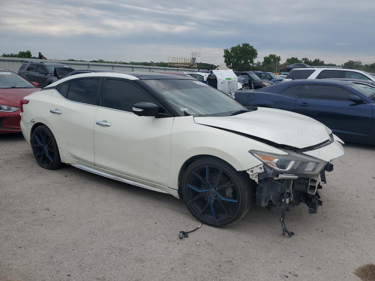 2017 NISSAN MAXIMA 3.5 - Фото 4