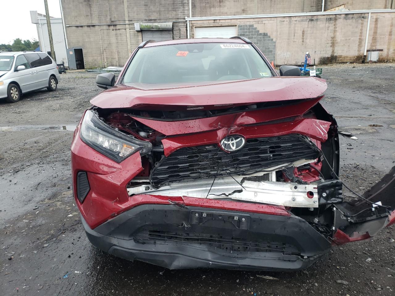 2021 TOYOTA RAV4 LE - Фото 5