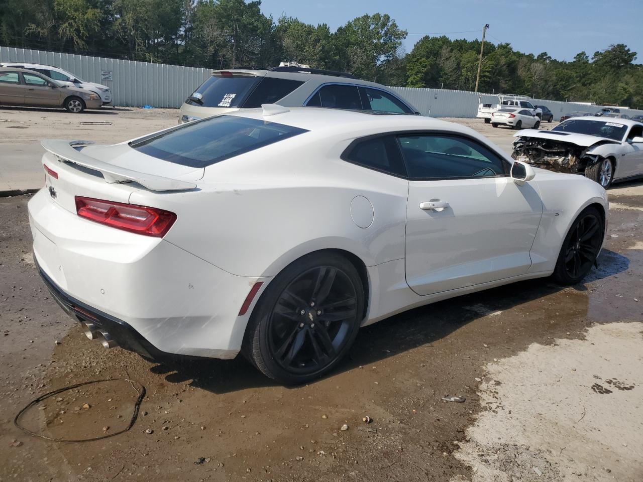 2016 CHEVROLET CAMARO SS - Image 3