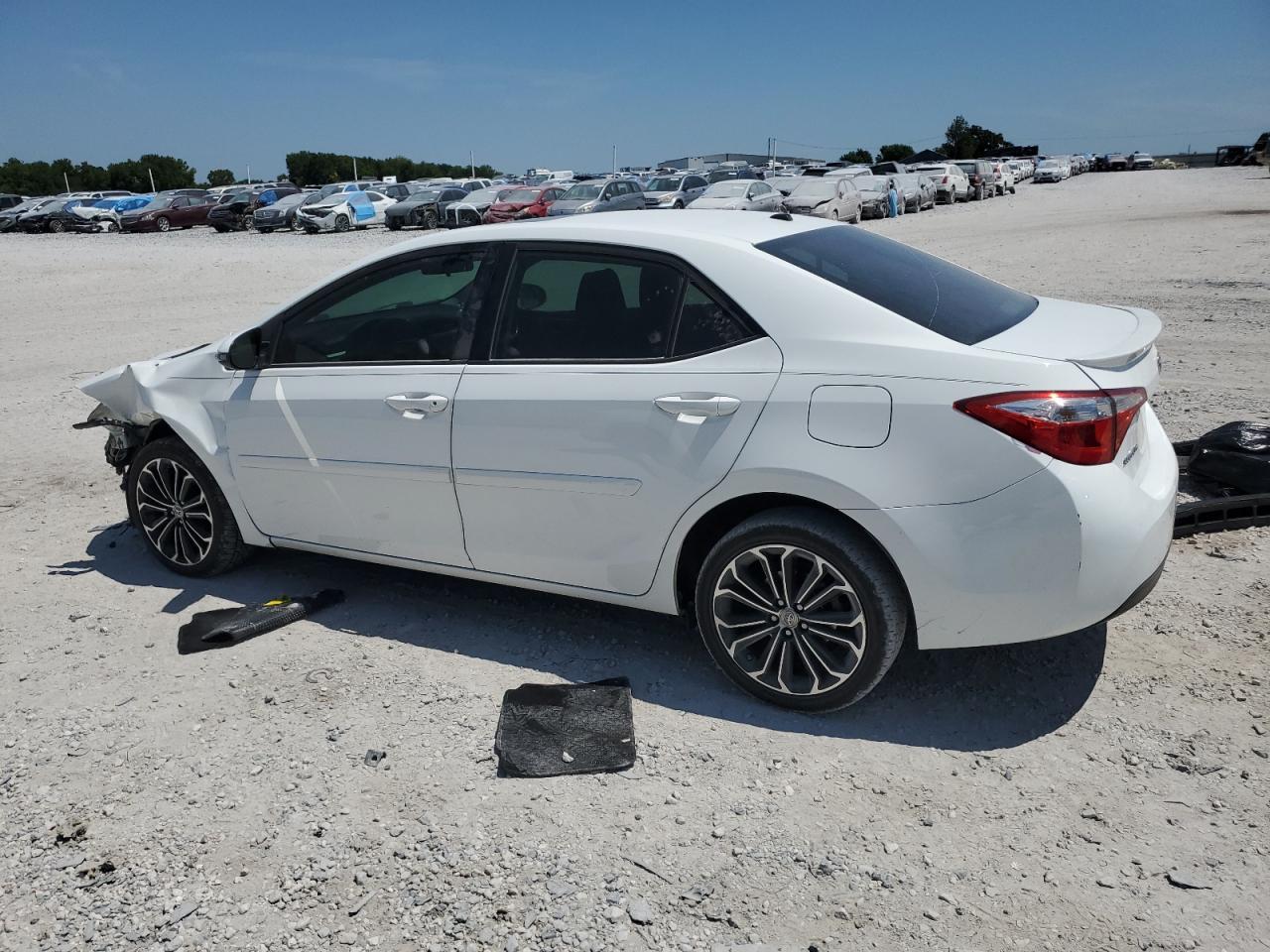 2016 TOYOTA COROLLA L - Фото 2