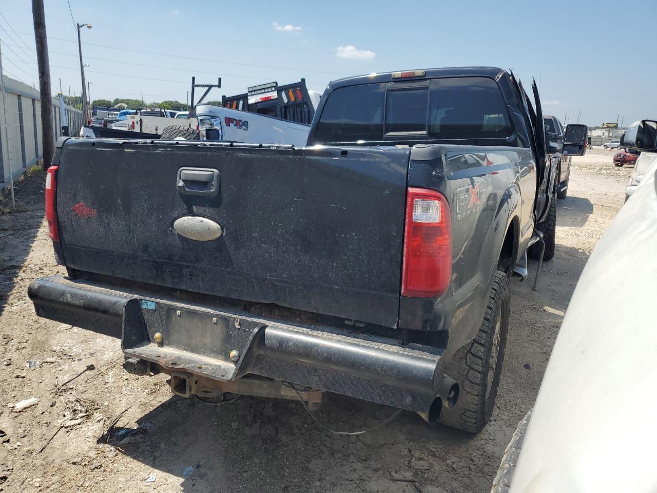 2011 FORD F350 SUPER - Фото 3