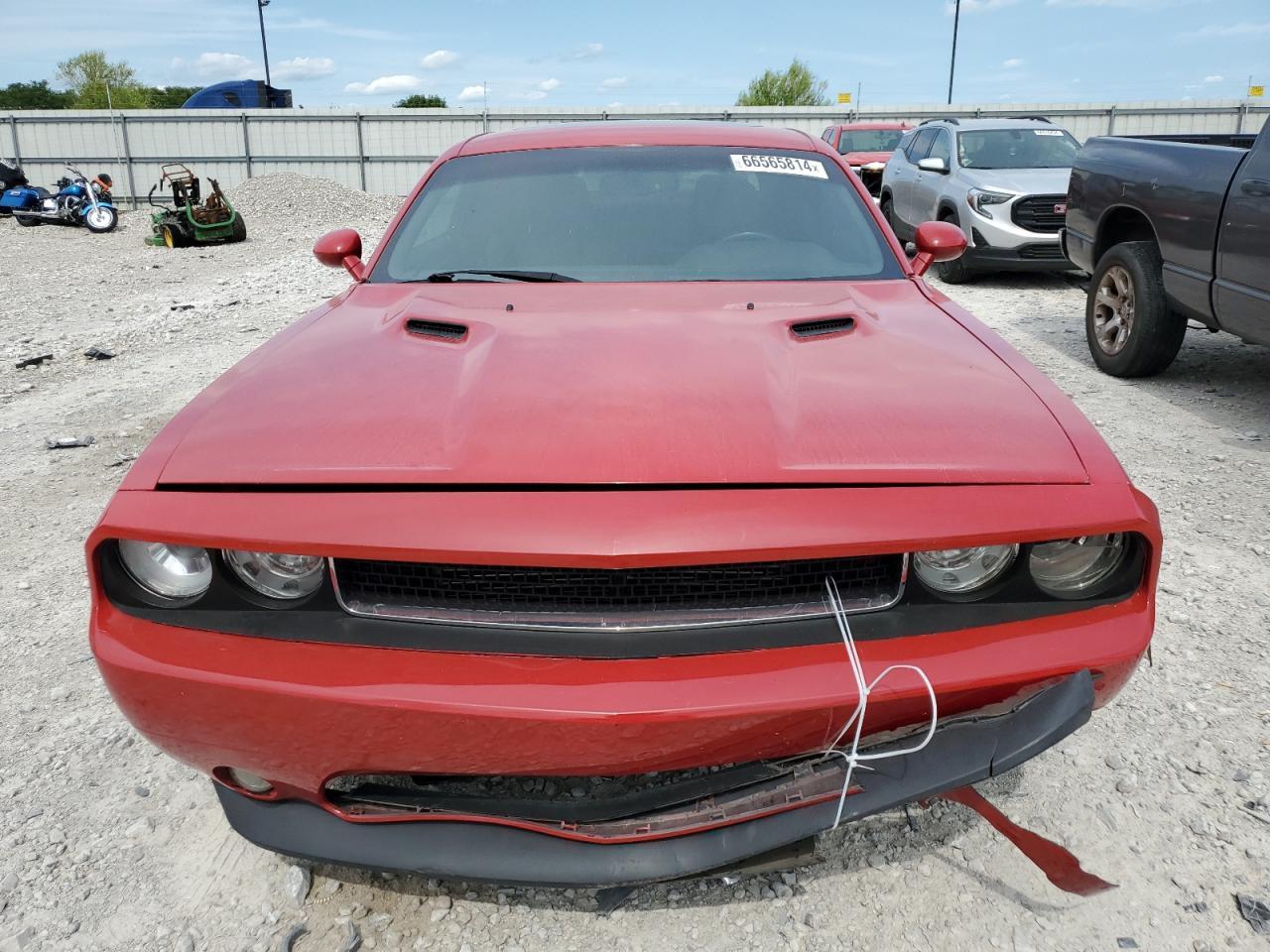 2013 DODGE CHALLENGER - Image 5