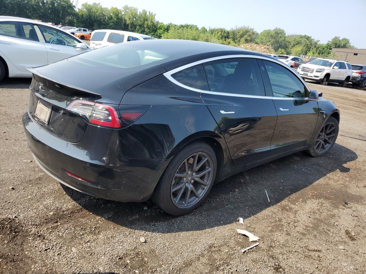 2019 TESLA MODEL 3 - Image 3
