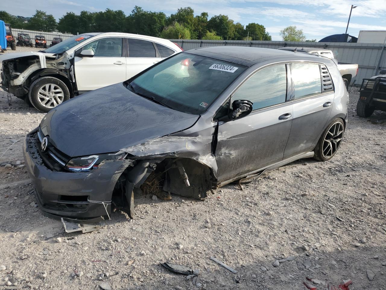 2015 VOLKSWAGEN GOLF