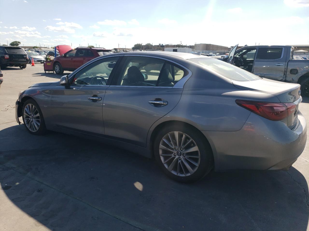 2019 INFINITI Q50 LUXE - Фото 2