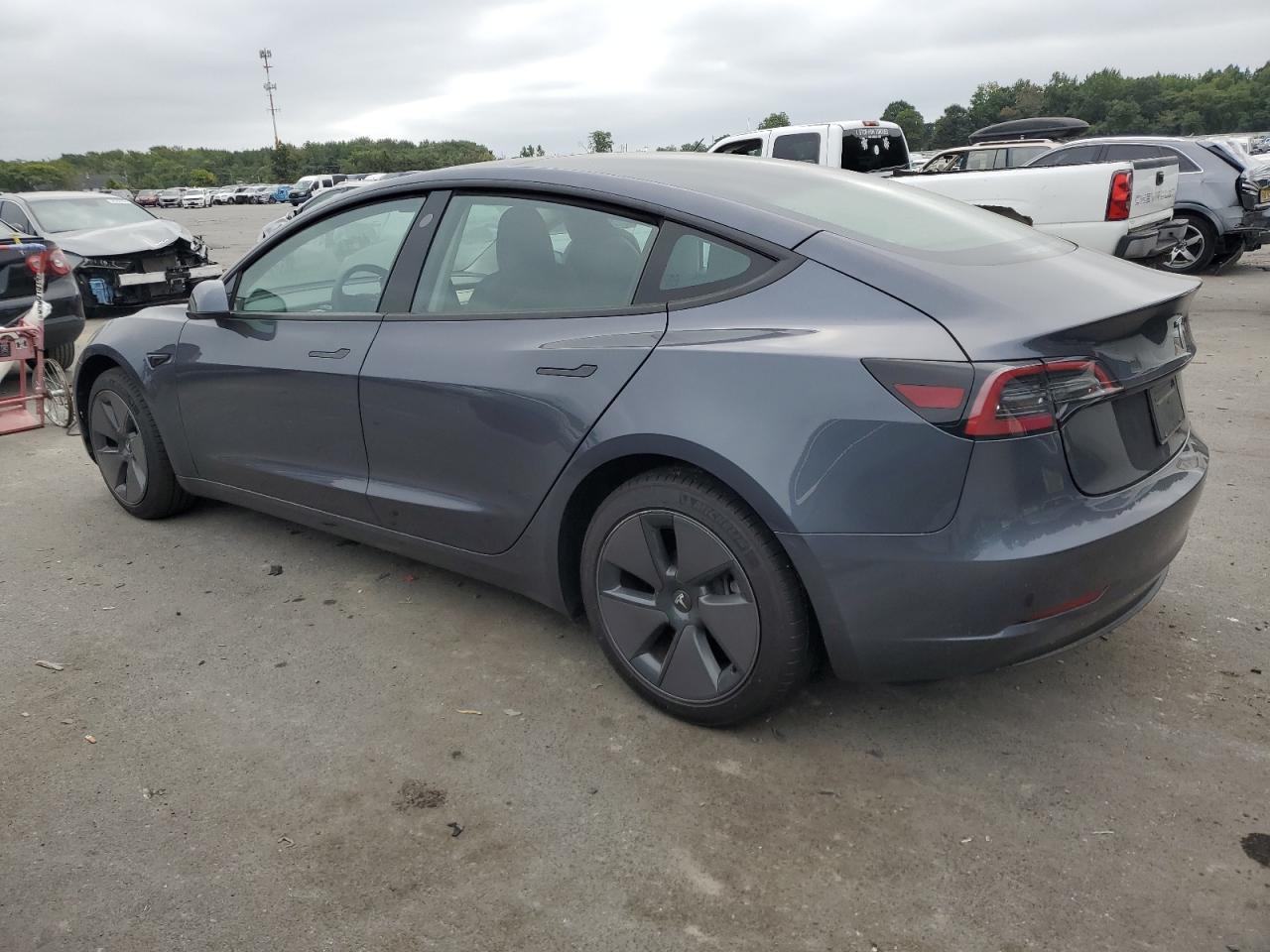 2023 TESLA MODEL 3 - Фото 2