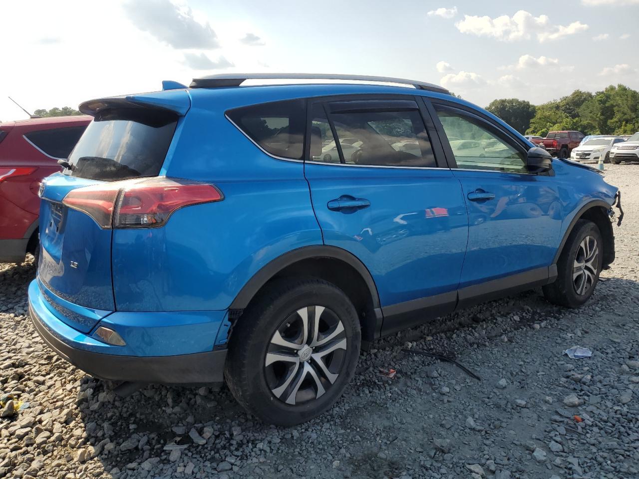 2018 TOYOTA RAV4 LE - Image 3