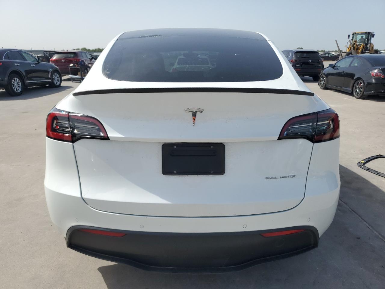 2022 TESLA MODEL Y - Image 6
