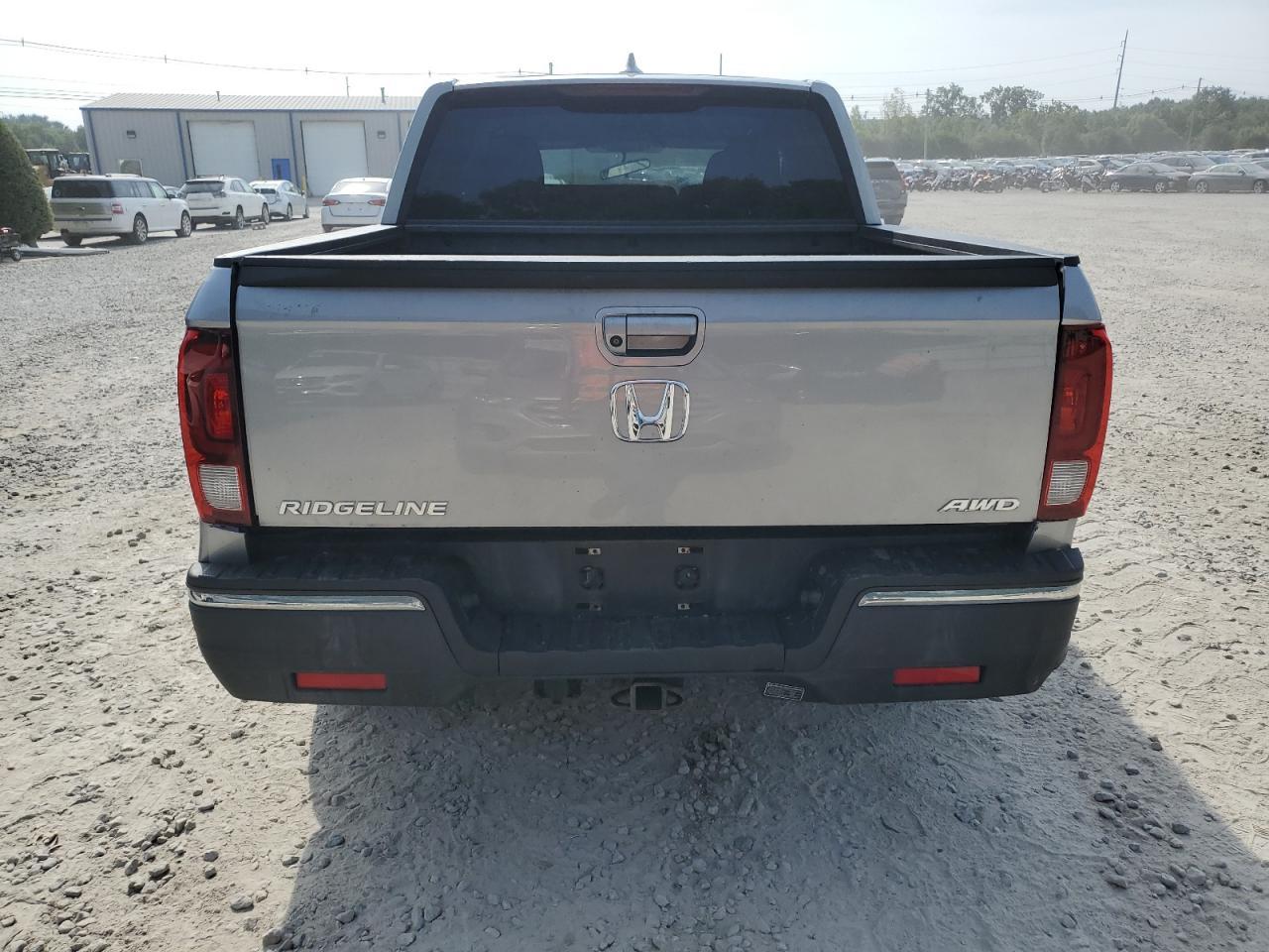 2018 HONDA RIDGELINE - Image 6