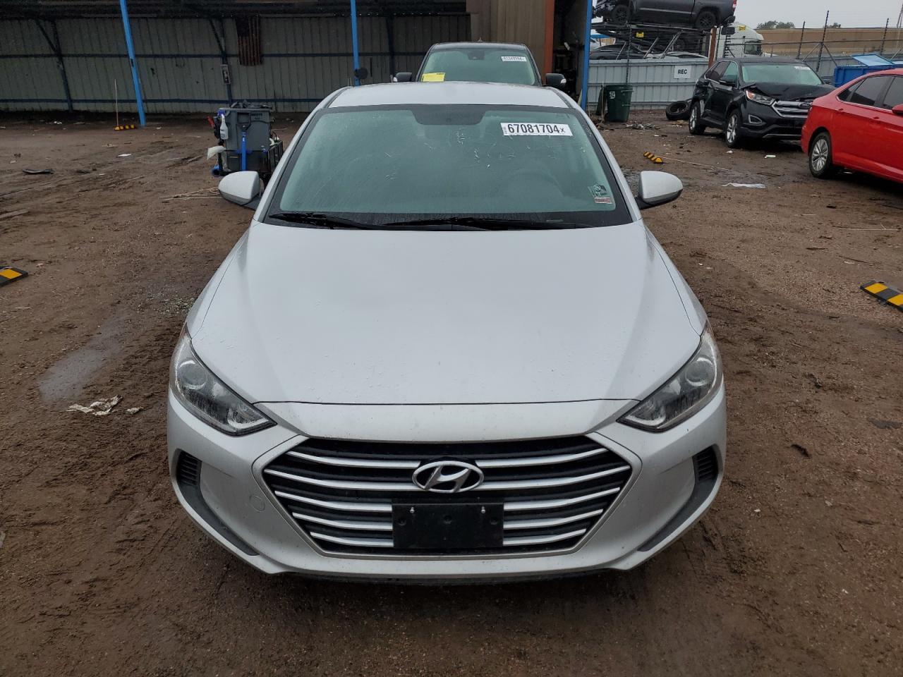 2018 HYUNDAI ELANTRA SE - Image 5