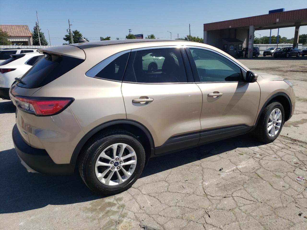 2020 FORD ESCAPE SE - Image 3