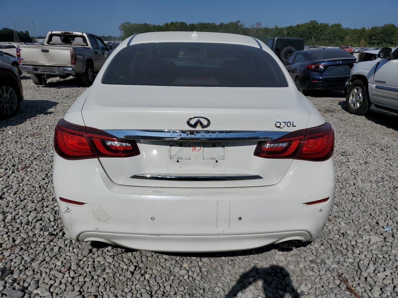 2015 INFINITI Q70L 3.7 - Image 6