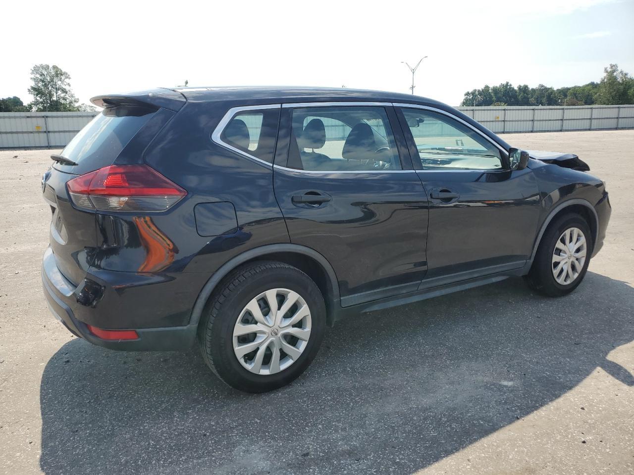 2018 NISSAN ROGUE S - Фото 3