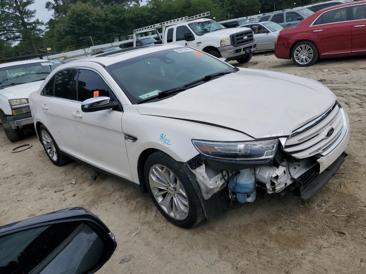 2018 FORD TAURUS LIM - Image 4
