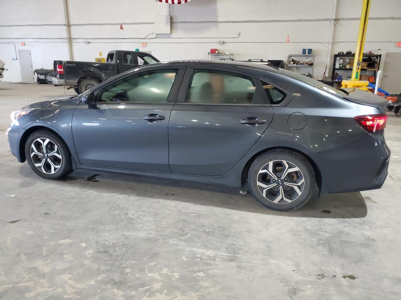 2020 KIA FORTE FE - Фото 2