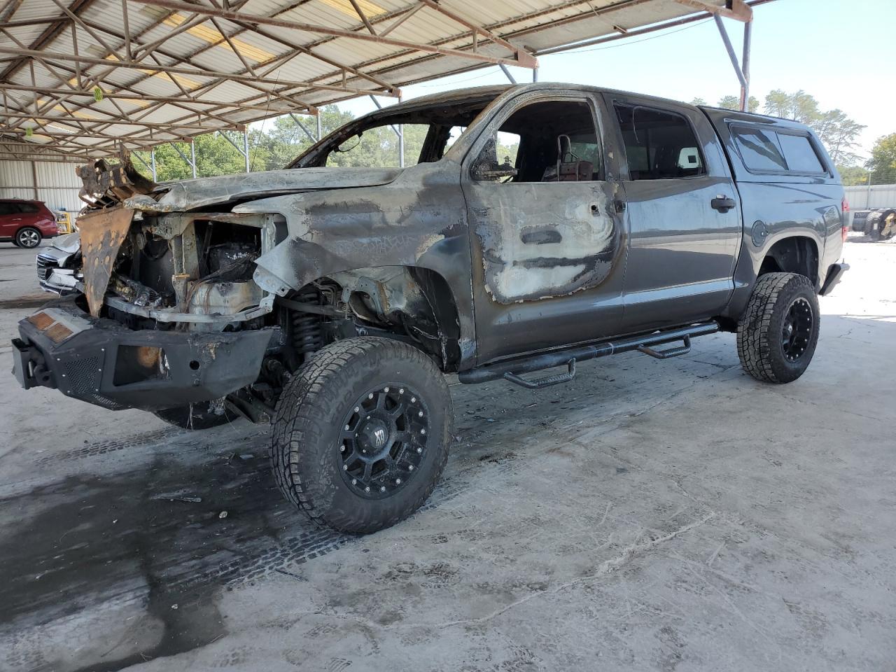 2014 TOYOTA TUNDRA CRE