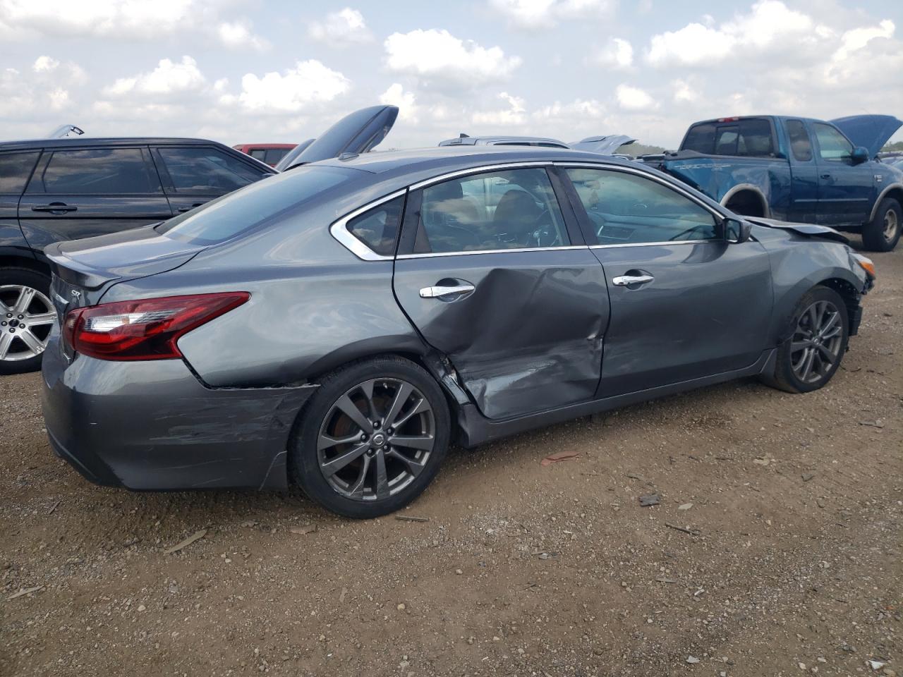 2018 NISSAN ALTIMA 2.5 - Фото 3