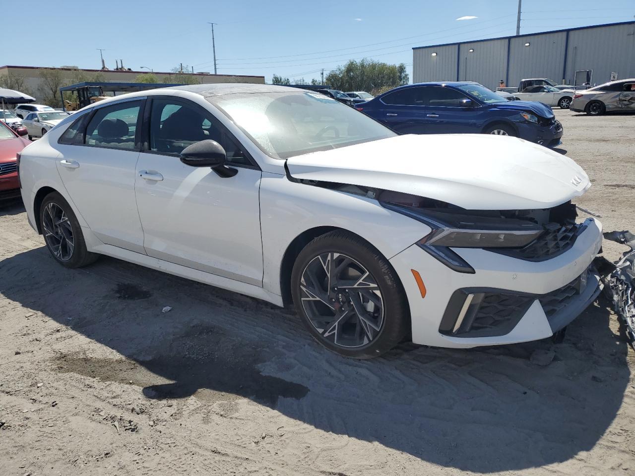 2025 KIA K5 GT LINE - Image 4
