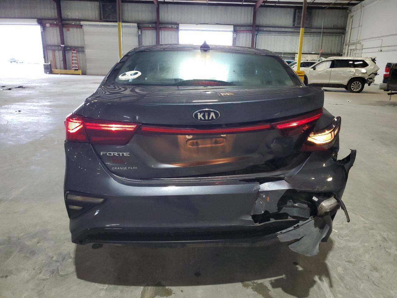 2020 KIA FORTE FE - Фото 6