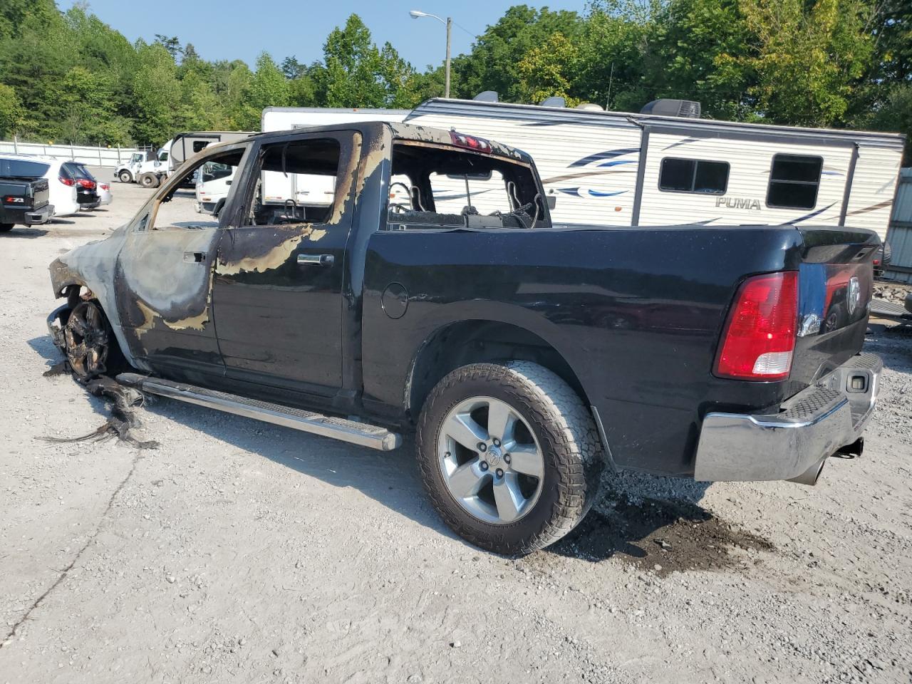 2014 RAM 1500 SLT - Фото 2