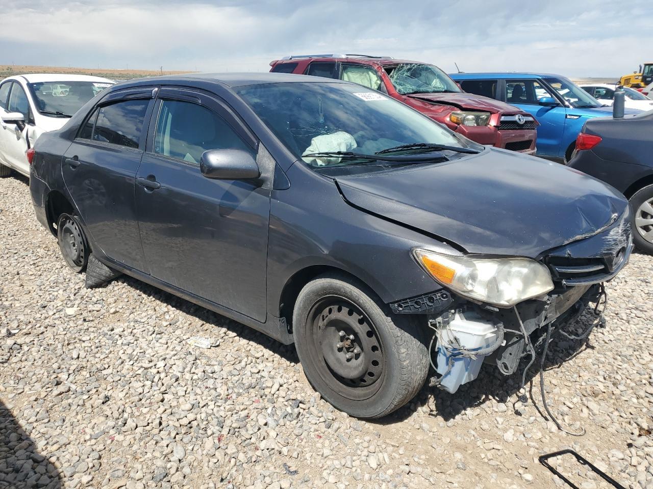 2013 TOYOTA COROLLA BA - Фото 4