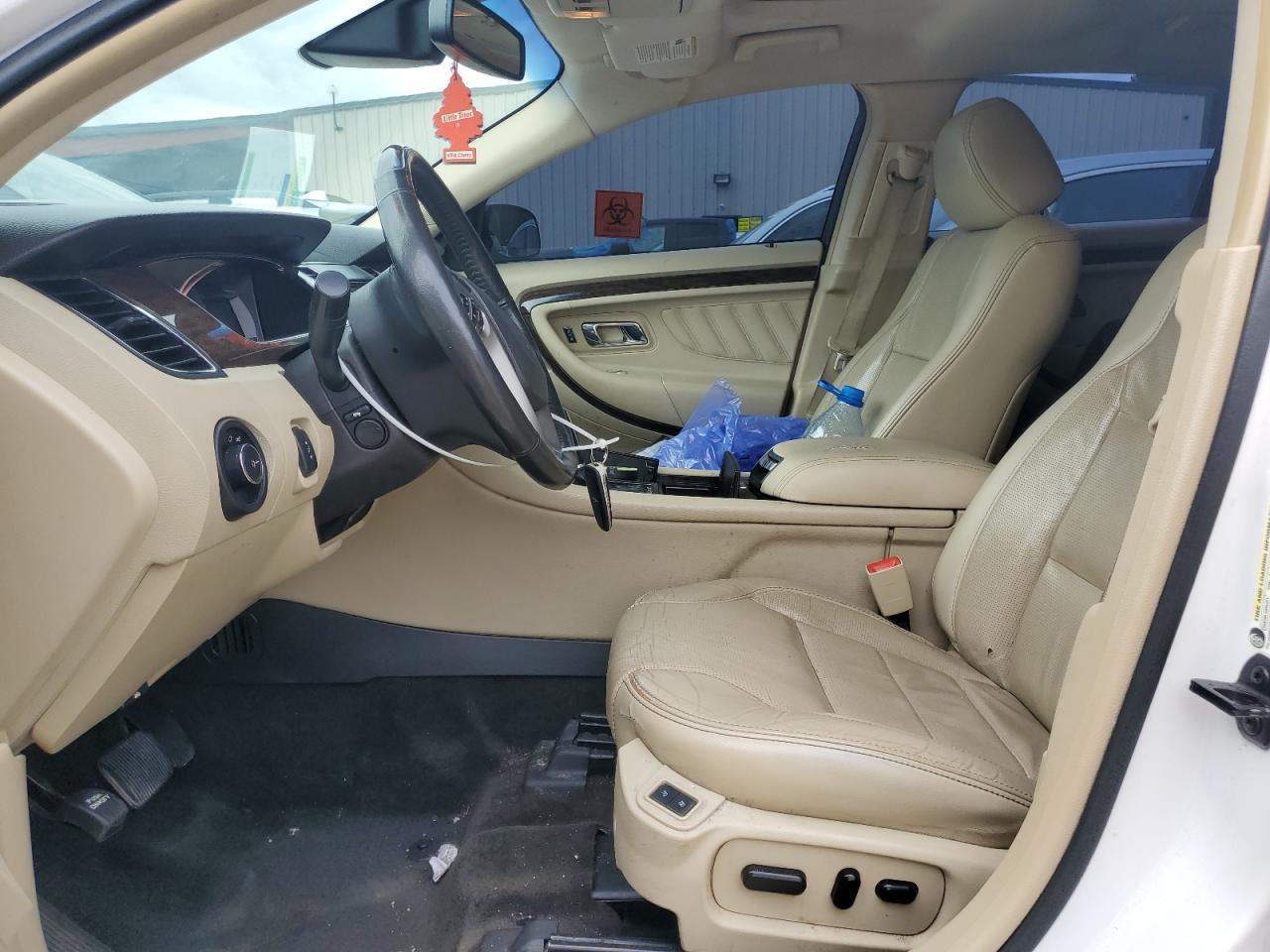 2018 FORD TAURUS LIM - Image 7