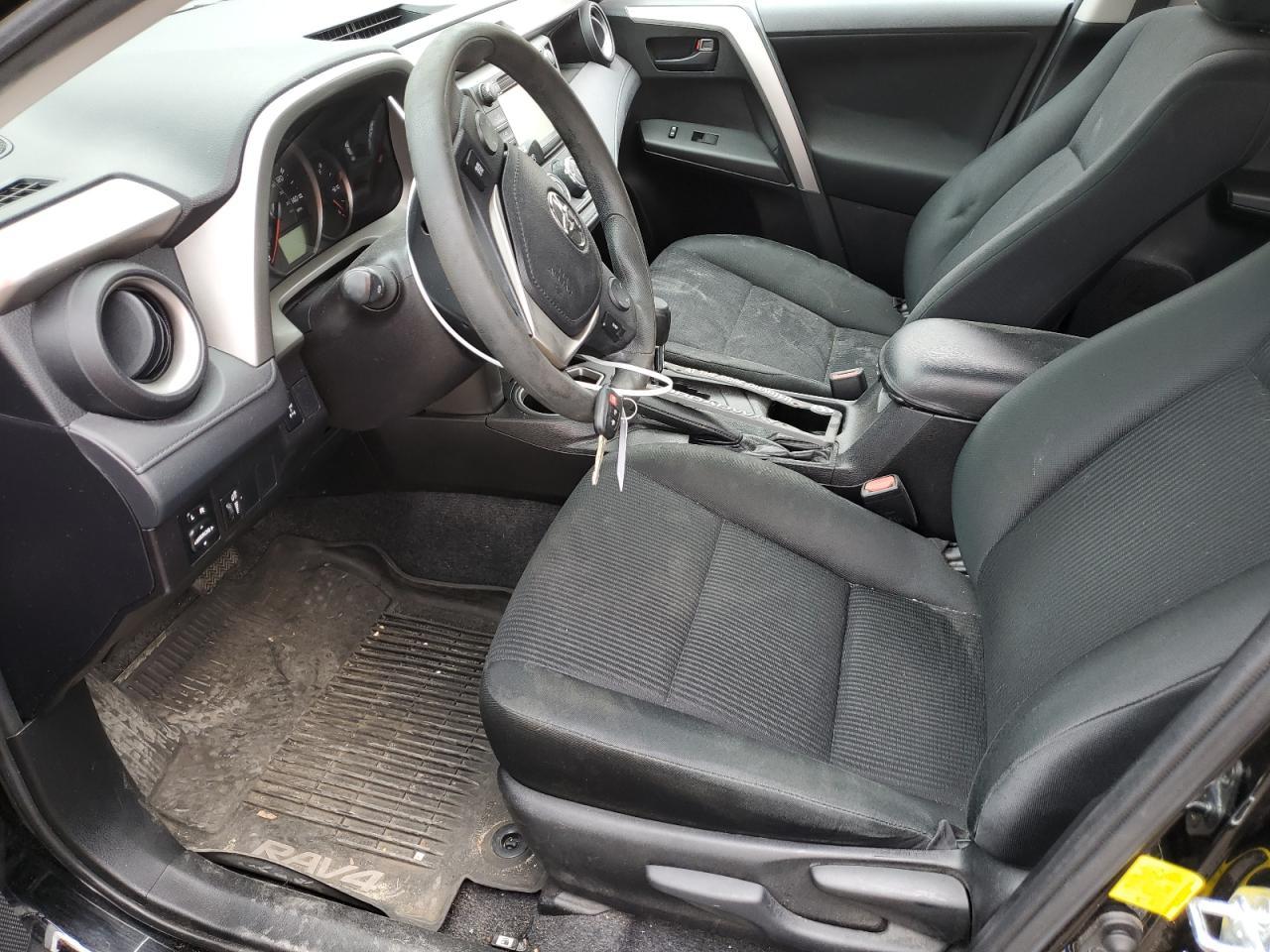 2016 TOYOTA RAV4 LE - Фото 7