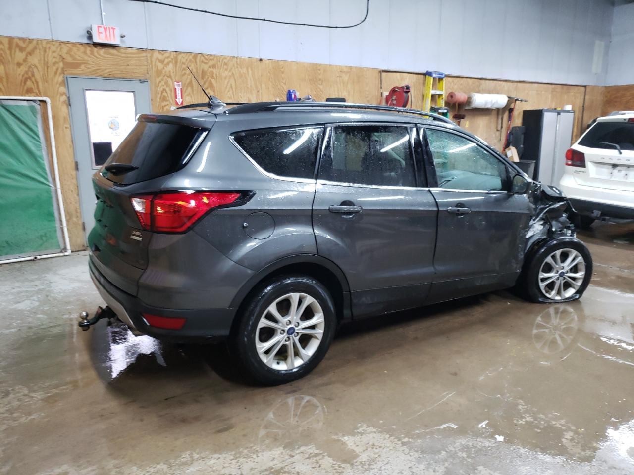 2019 FORD ESCAPE SEL - Image 3