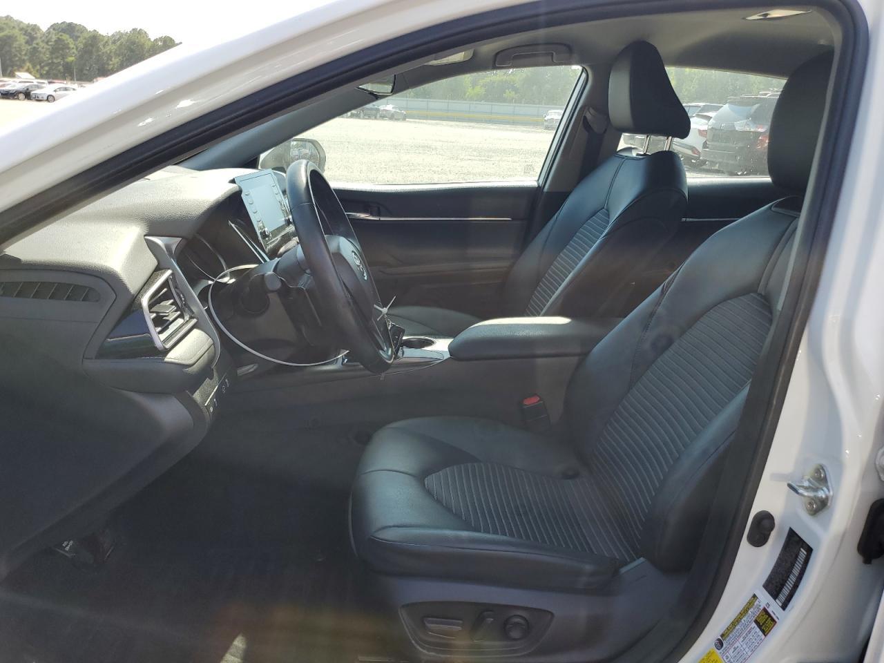2021 TOYOTA CAMRY SE - Image 7