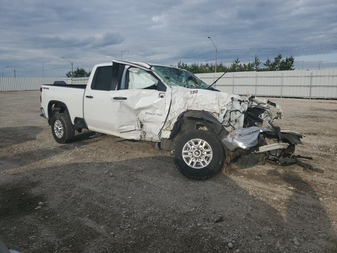 2021 CHEVROLET SILVERADO - Фото 4