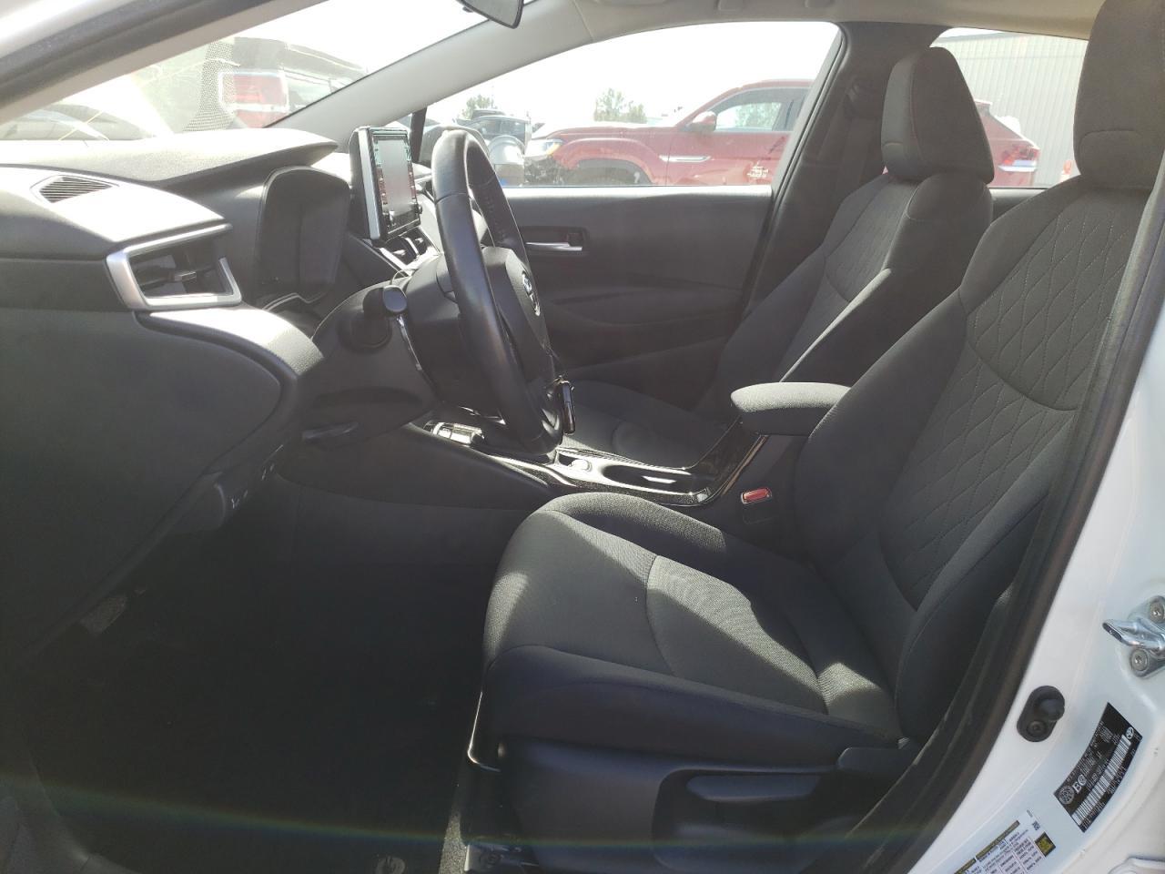 2021 TOYOTA COROLLA LE - Фото 7