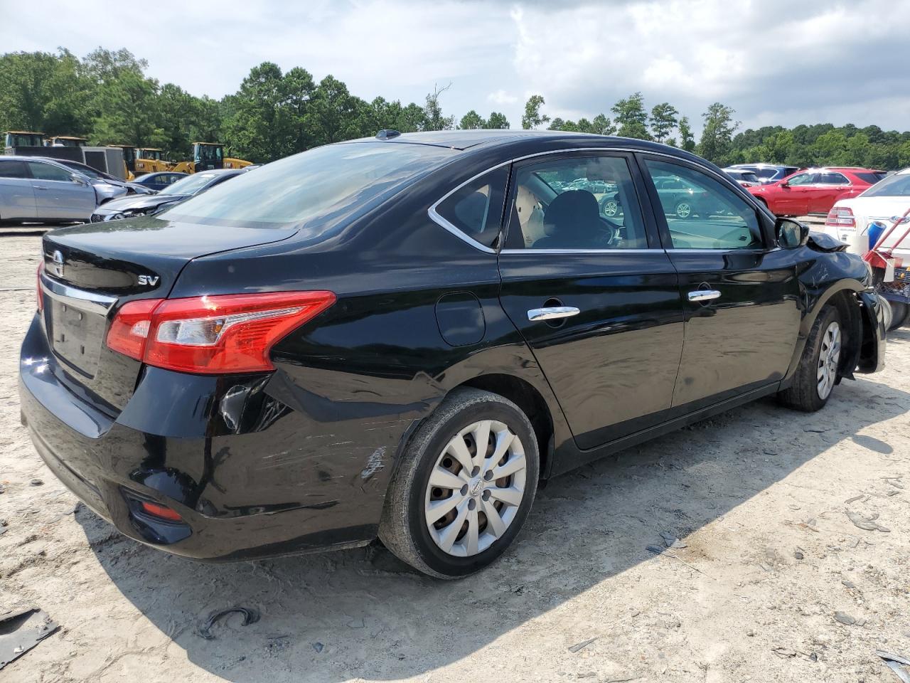 2017 NISSAN SENTRA S - Фото 3