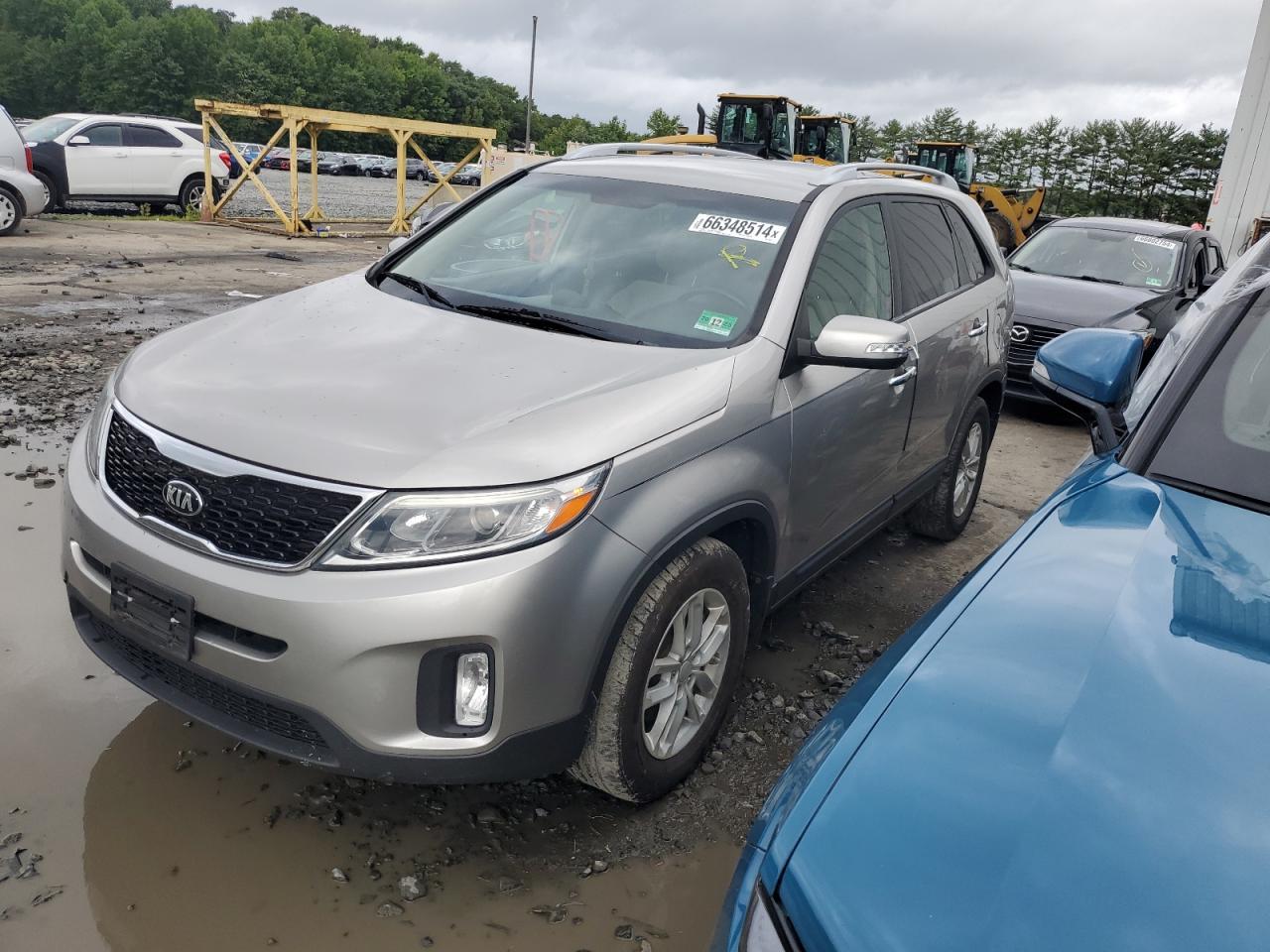 2015 KIA SORENTO LX