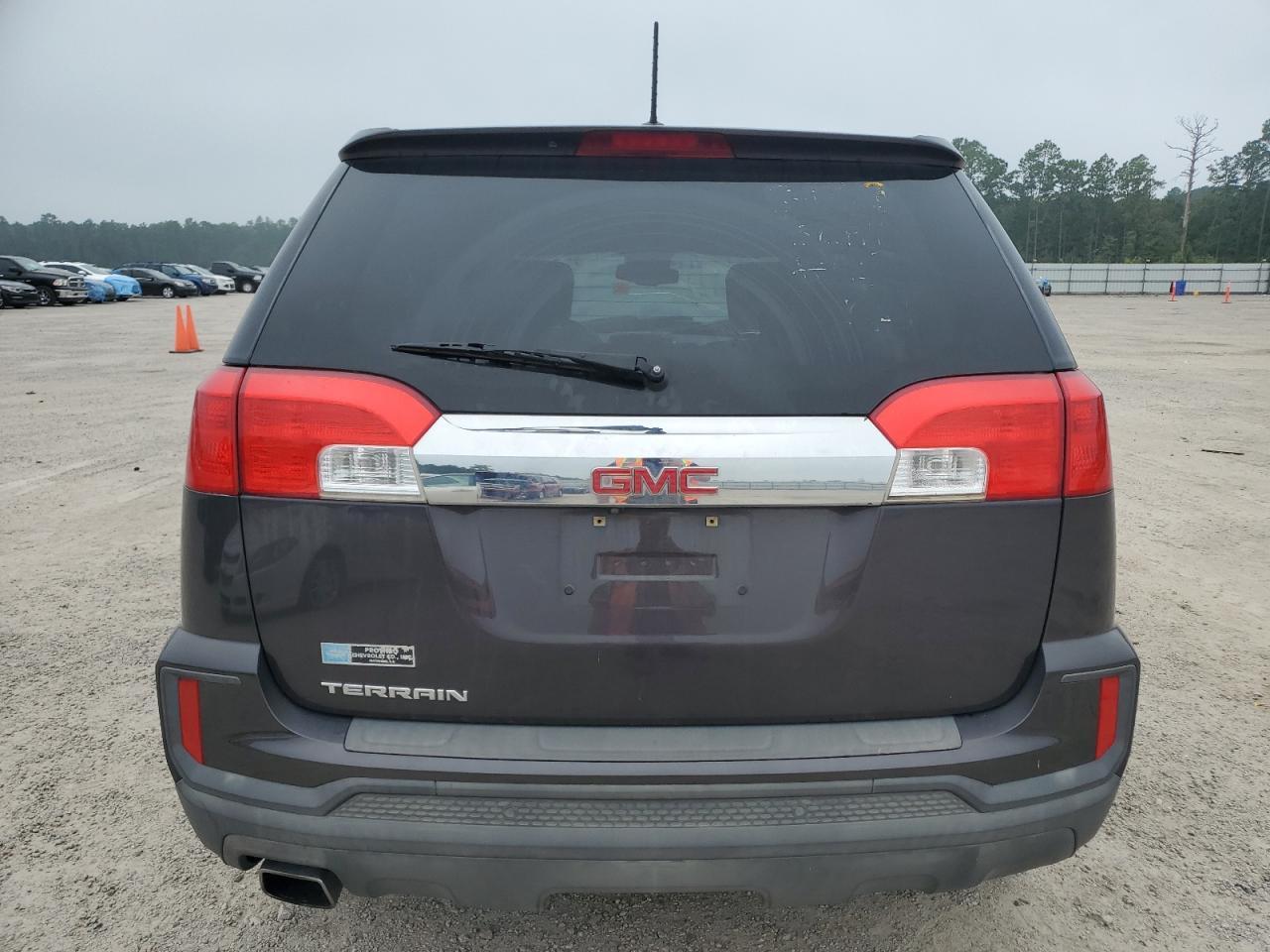 2016 GMC TERRAIN SL - Image 6
