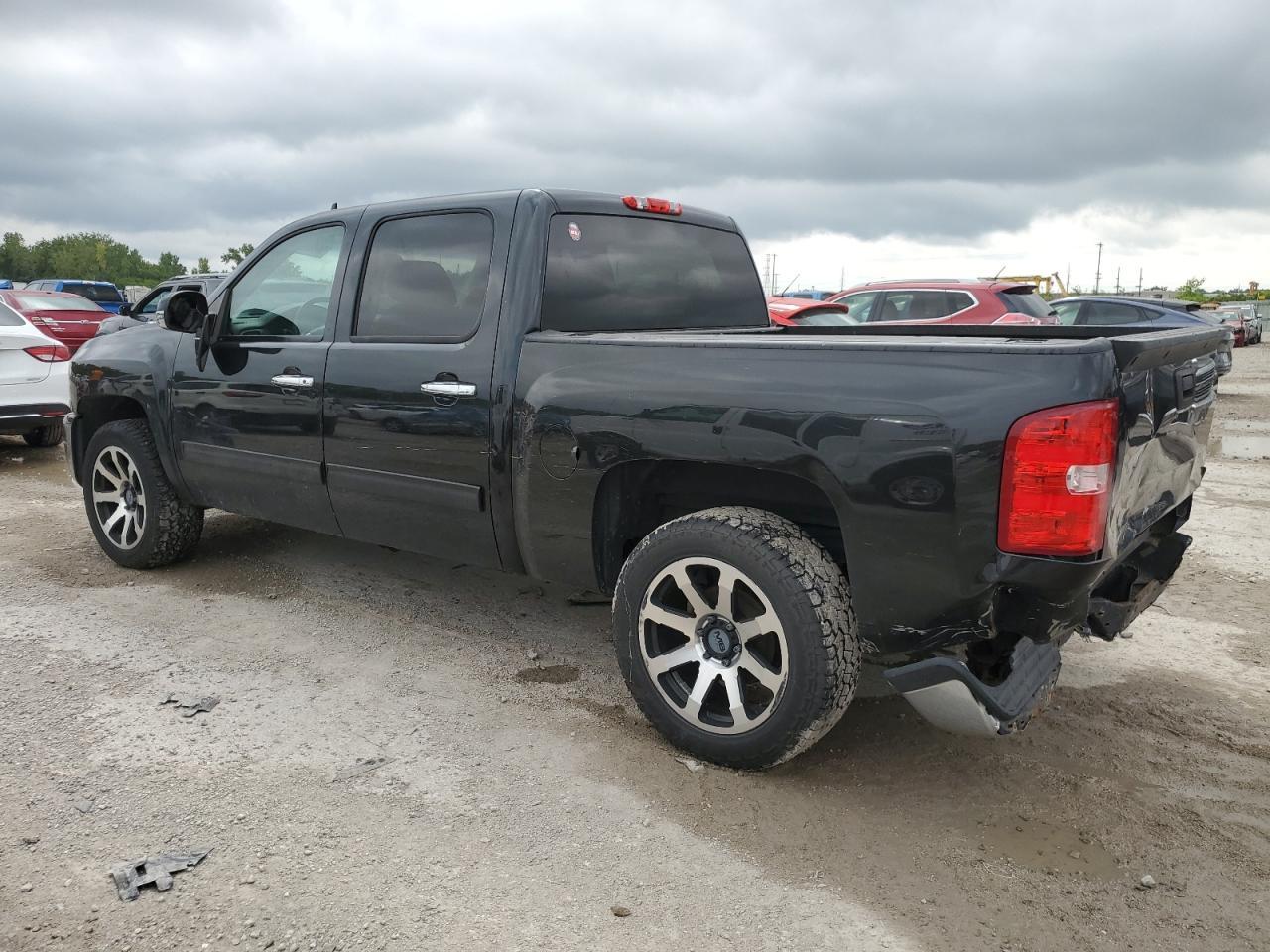 2012 CHEVROLET SILVERADO - Image 2
