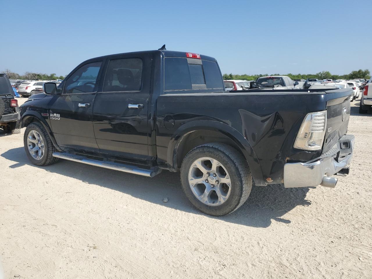 2015 RAM 1500 LARAM - Фото 2
