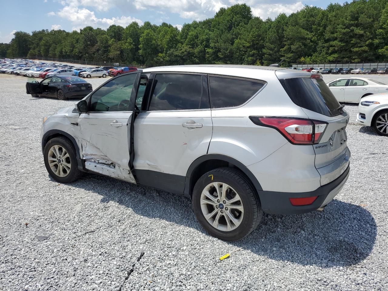 2017 FORD ESCAPE SE - Фото 2